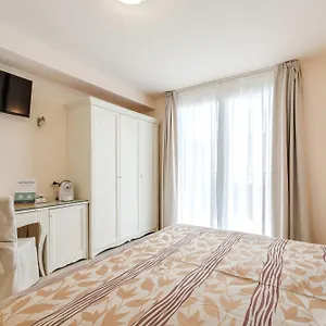 hotiday-jesolo-spiaggia.hotelinveneto.com/