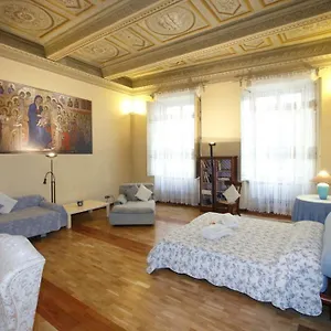 residenza-depoca-montanini.it-tuscanyhotel.com/